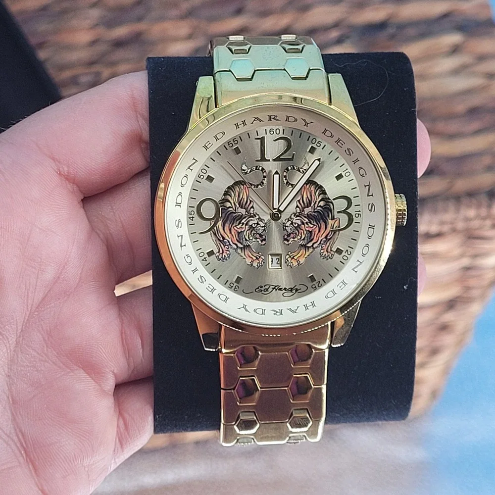 Ed Hardy Tiger Graphic Gold Tone Watch Mens OS Y2K Streetwear Tattoo Art